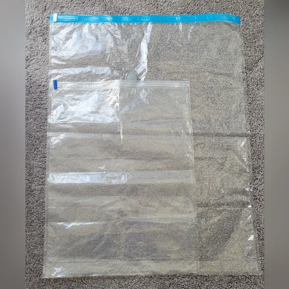 (x4) Small Storage Bags - Picture 3 of 3